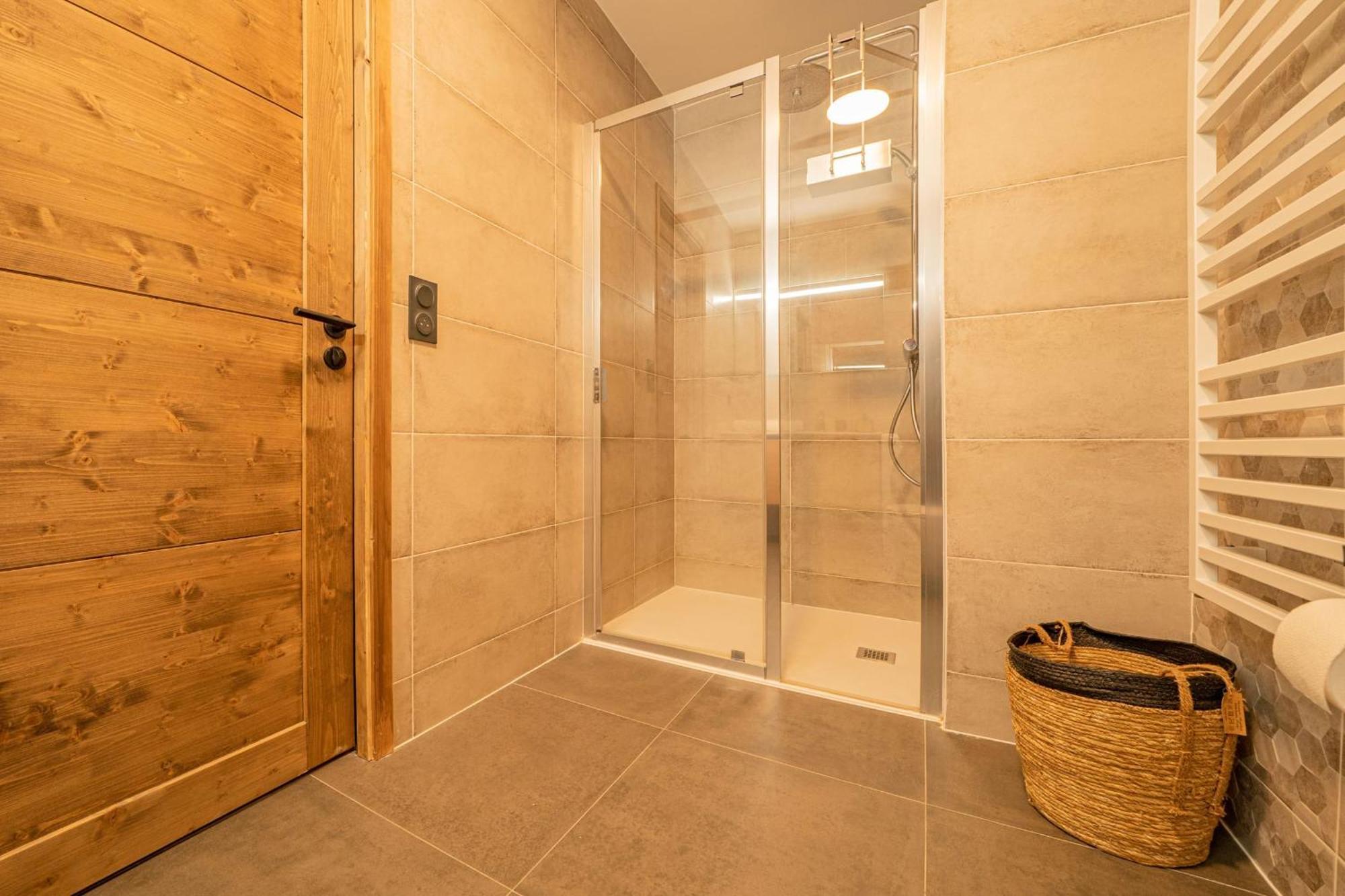 Perle Blanche - Brand New 2 Bedroom Apartment Perfectly Located Chamonix Eksteriør billede